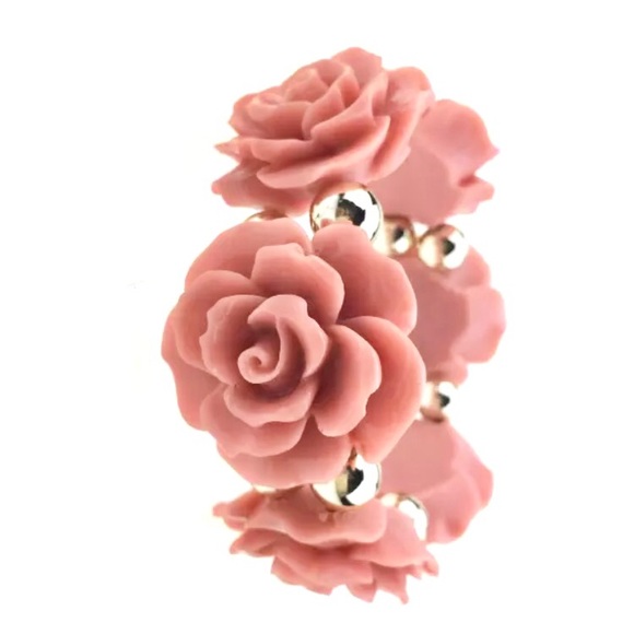 🌸BETSEY JOHNSON PINK FLOWER BRACELET🌸 - Picture 6 of 8